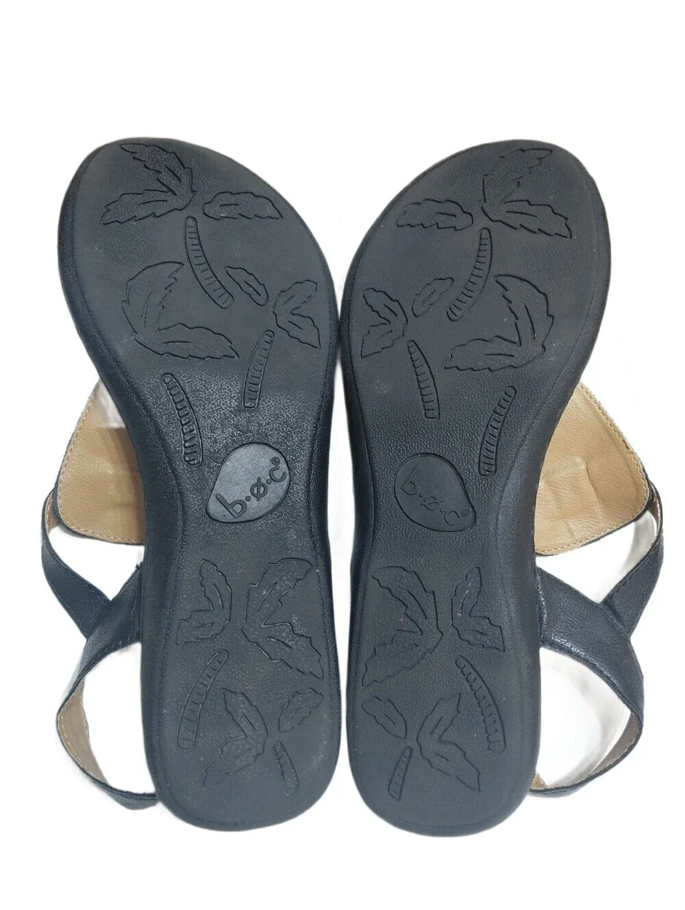 b.o.c Black Leather T-Strap Sandals Women's Size 8 Thong Ankle Strap Sandals